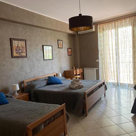 B&B Casabella Riposto Luaran gambar