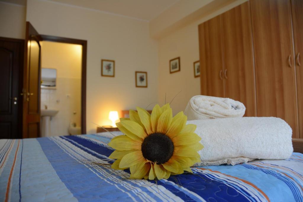 B&B Casabella Riposto Luaran gambar